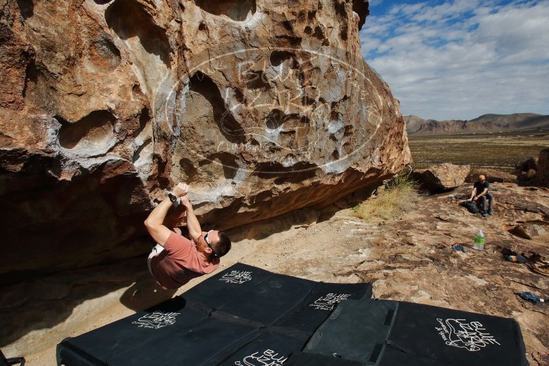 Bouldering in Hueco Tanks on 02/29/2020 with Blue Lizard Climbing and Yoga

Filename: SRM_20200229_1121540.jpg
Aperture: f/10.0
Shutter Speed: 1/320
Body: Canon EOS-1D Mark II
Lens: Canon EF 16-35mm f/2.8 L