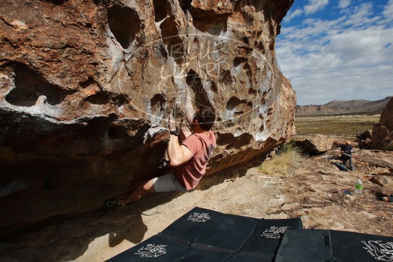 Bouldering in Hueco Tanks on 02/29/2020 with Blue Lizard Climbing and Yoga

Filename: SRM_20200229_1122070.jpg
Aperture: f/10.0
Shutter Speed: 1/320
Body: Canon EOS-1D Mark II
Lens: Canon EF 16-35mm f/2.8 L