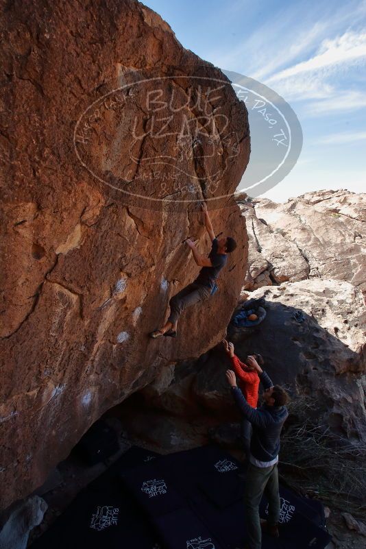 Bouldering in Hueco Tanks on 02/29/2020 with Blue Lizard Climbing and Yoga

Filename: SRM_20200229_1242400.jpg
Aperture: f/8.0
Shutter Speed: 1/250
Body: Canon EOS-1D Mark II
Lens: Canon EF 16-35mm f/2.8 L