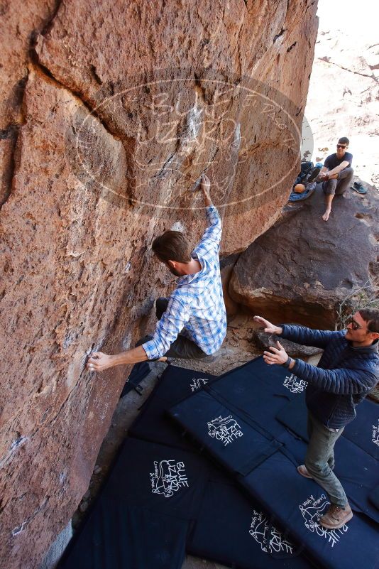 Bouldering in Hueco Tanks on 02/29/2020 with Blue Lizard Climbing and Yoga

Filename: SRM_20200229_1246250.jpg
Aperture: f/5.6
Shutter Speed: 1/250
Body: Canon EOS-1D Mark II
Lens: Canon EF 16-35mm f/2.8 L