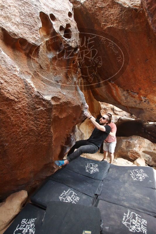 Bouldering in Hueco Tanks on 02/29/2020 with Blue Lizard Climbing and Yoga

Filename: SRM_20200229_1458360.jpg
Aperture: f/3.2
Shutter Speed: 1/200
Body: Canon EOS-1D Mark II
Lens: Canon EF 16-35mm f/2.8 L