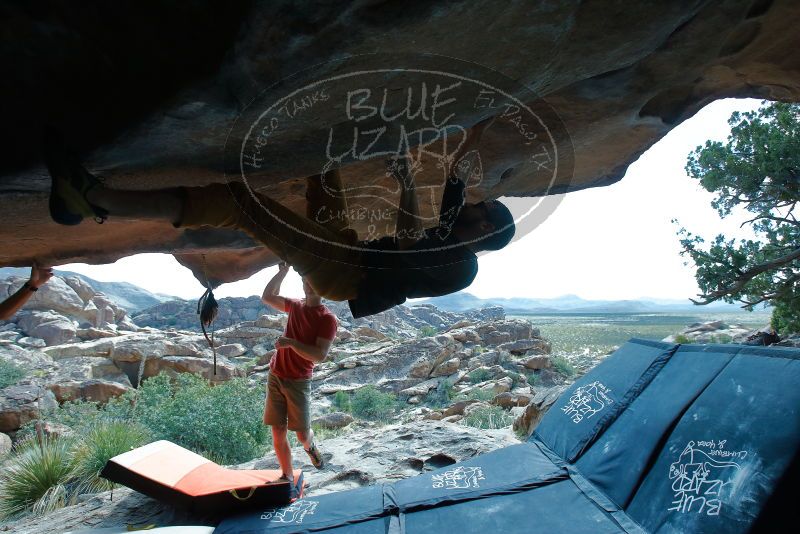 Bouldering in Hueco Tanks on 03/07/2020 with Blue Lizard Climbing and Yoga

Filename: SRM_20200307_1239200.jpg
Aperture: f/5.6
Shutter Speed: 1/250
Body: Canon EOS-1D Mark II
Lens: Canon EF 16-35mm f/2.8 L