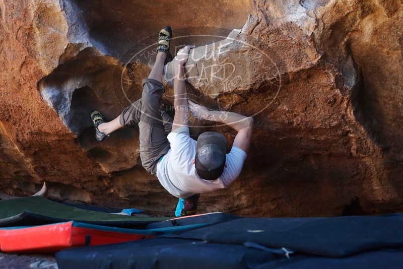 Bouldering in Hueco Tanks on 03/07/2020 with Blue Lizard Climbing and Yoga

Filename: SRM_20200307_1444240.jpg
Aperture: f/3.2
Shutter Speed: 1/250
Body: Canon EOS-1D Mark II
Lens: Canon EF 50mm f/1.8 II