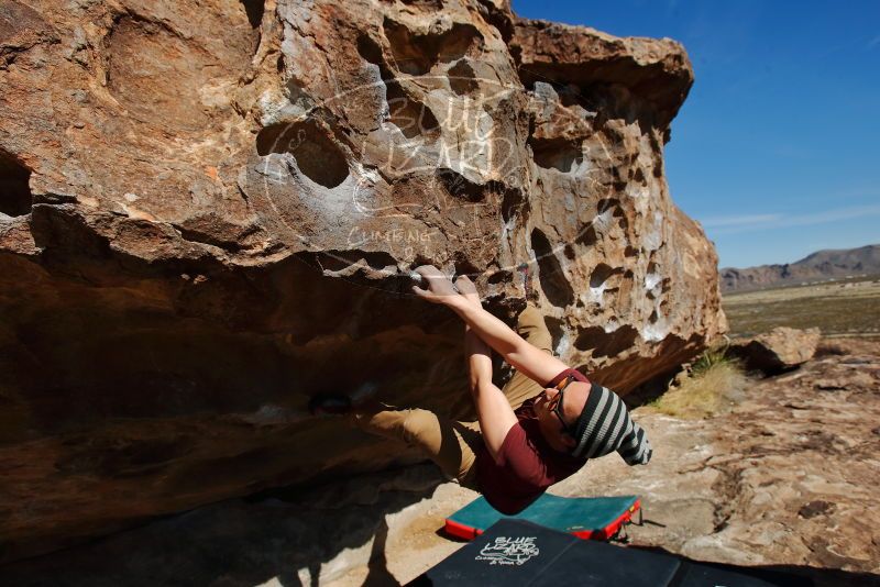 Bouldering in Hueco Tanks on 03/06/2020 with Blue Lizard Climbing and Yoga

Filename: SRM_20200306_1115370.jpg
Aperture: f/7.1
Shutter Speed: 1/500
Body: Canon EOS-1D Mark II
Lens: Canon EF 16-35mm f/2.8 L