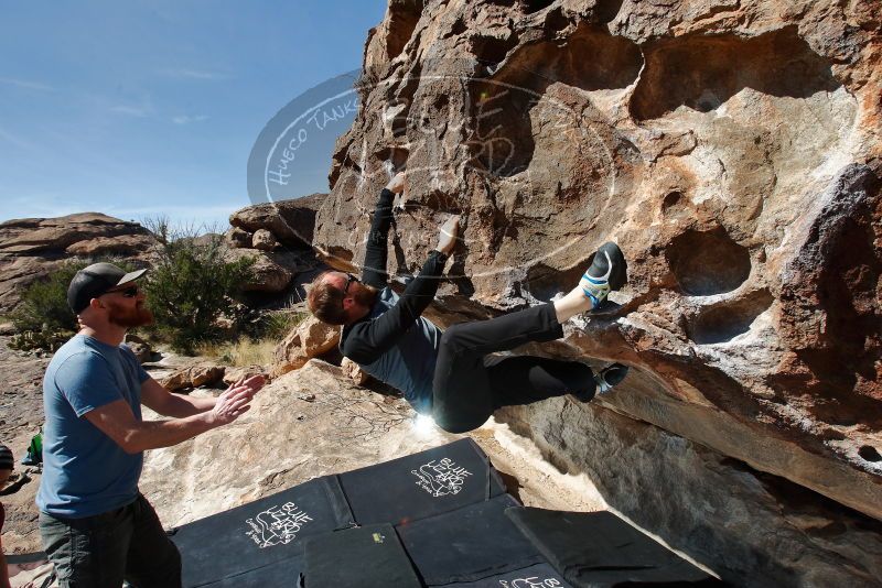 Bouldering in Hueco Tanks on 03/06/2020 with Blue Lizard Climbing and Yoga

Filename: SRM_20200306_1132060.jpg
Aperture: f/8.0
Shutter Speed: 1/250
Body: Canon EOS-1D Mark II
Lens: Canon EF 16-35mm f/2.8 L