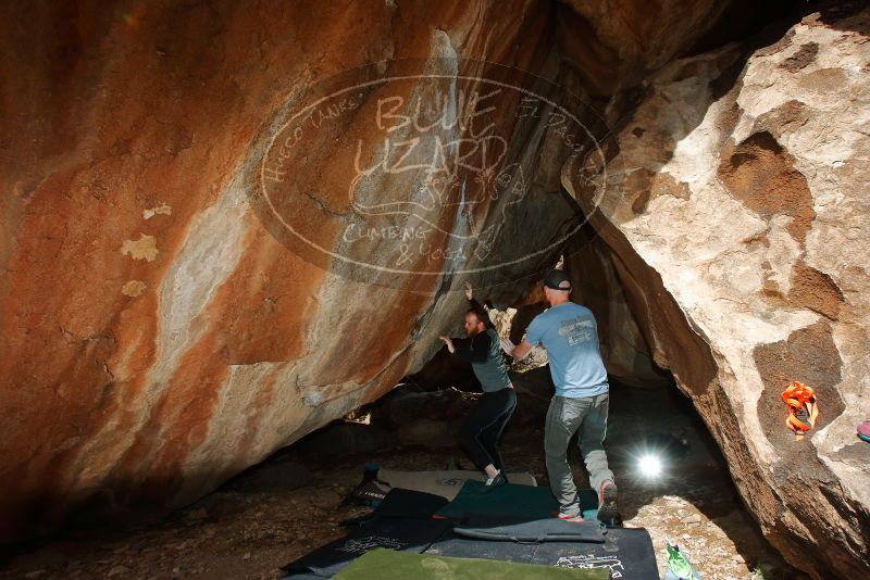 Bouldering in Hueco Tanks on 03/06/2020 with Blue Lizard Climbing and Yoga

Filename: SRM_20200306_1323050.jpg
Aperture: f/8.0
Shutter Speed: 1/250
Body: Canon EOS-1D Mark II
Lens: Canon EF 16-35mm f/2.8 L