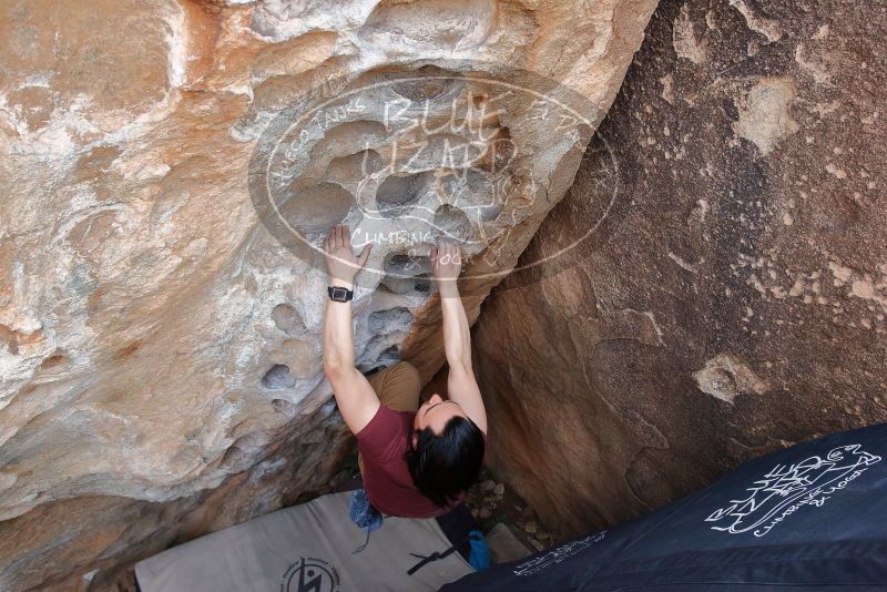Bouldering in Hueco Tanks on 03/06/2020 with Blue Lizard Climbing and Yoga

Filename: SRM_20200306_1355370.jpg
Aperture: f/5.0
Shutter Speed: 1/250
Body: Canon EOS-1D Mark II
Lens: Canon EF 16-35mm f/2.8 L