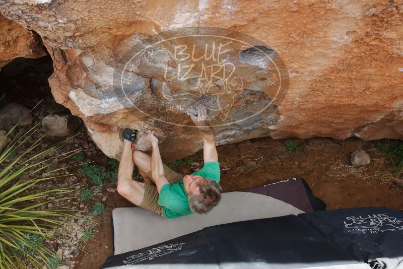 Bouldering in Hueco Tanks on 03/06/2020 with Blue Lizard Climbing and Yoga

Filename: SRM_20200306_1401030.jpg
Aperture: f/7.1
Shutter Speed: 1/250
Body: Canon EOS-1D Mark II
Lens: Canon EF 16-35mm f/2.8 L