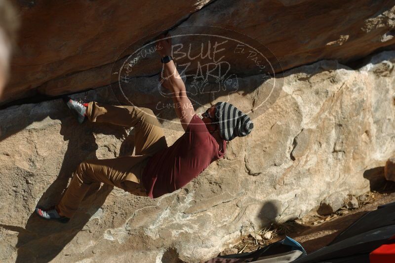 Bouldering in Hueco Tanks on 03/06/2020 with Blue Lizard Climbing and Yoga

Filename: SRM_20200306_1647180.jpg
Aperture: f/4.0
Shutter Speed: 1/800
Body: Canon EOS-1D Mark II
Lens: Canon EF 50mm f/1.8 II