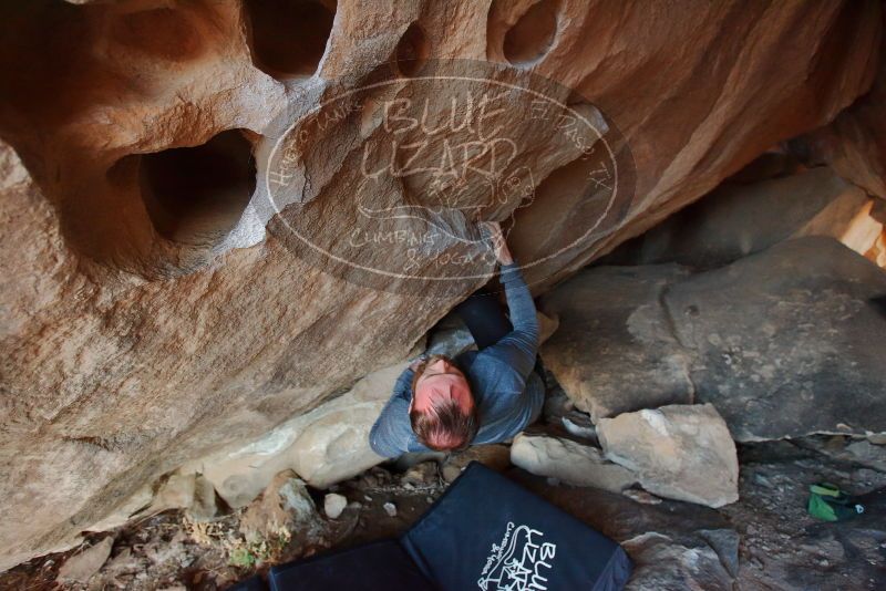 Bouldering in Hueco Tanks on 03/06/2020 with Blue Lizard Climbing and Yoga

Filename: SRM_20200306_1812500.jpg
Aperture: f/4.0
Shutter Speed: 1/250
Body: Canon EOS-1D Mark II
Lens: Canon EF 16-35mm f/2.8 L