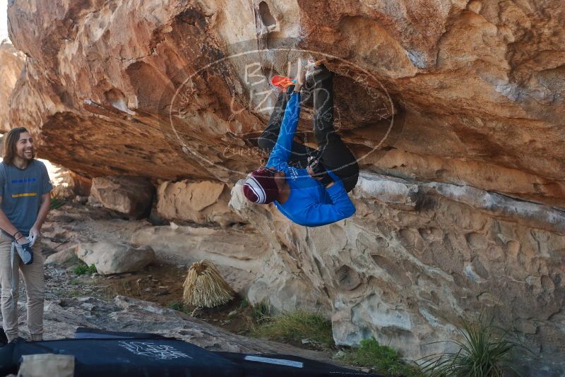 Bouldering in Hueco Tanks on 03/16/2020 with Blue Lizard Climbing and Yoga

Filename: SRM_20200316_1029250.jpg
Aperture: f/4.0
Shutter Speed: 1/500
Body: Canon EOS-1D Mark II
Lens: Canon EF 50mm f/1.8 II