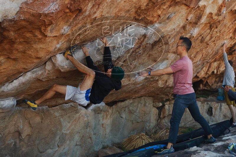 Bouldering in Hueco Tanks on 03/16/2020 with Blue Lizard Climbing and Yoga

Filename: SRM_20200316_1040420.jpg
Aperture: f/5.0
Shutter Speed: 1/500
Body: Canon EOS-1D Mark II
Lens: Canon EF 50mm f/1.8 II