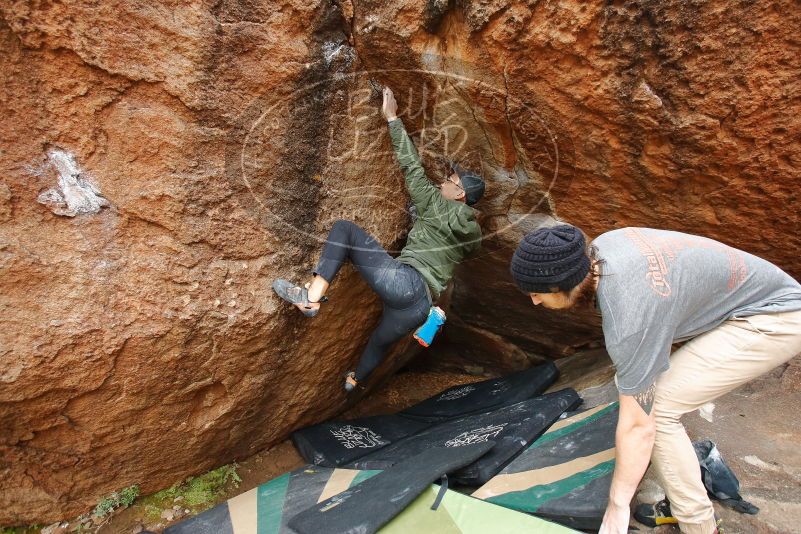 Bouldering in Hueco Tanks on 03/15/2020 with Blue Lizard Climbing and Yoga

Filename: SRM_20200315_1102090.jpg
Aperture: f/4.0
Shutter Speed: 1/640
Body: Canon EOS-1D Mark II
Lens: Canon EF 16-35mm f/2.8 L