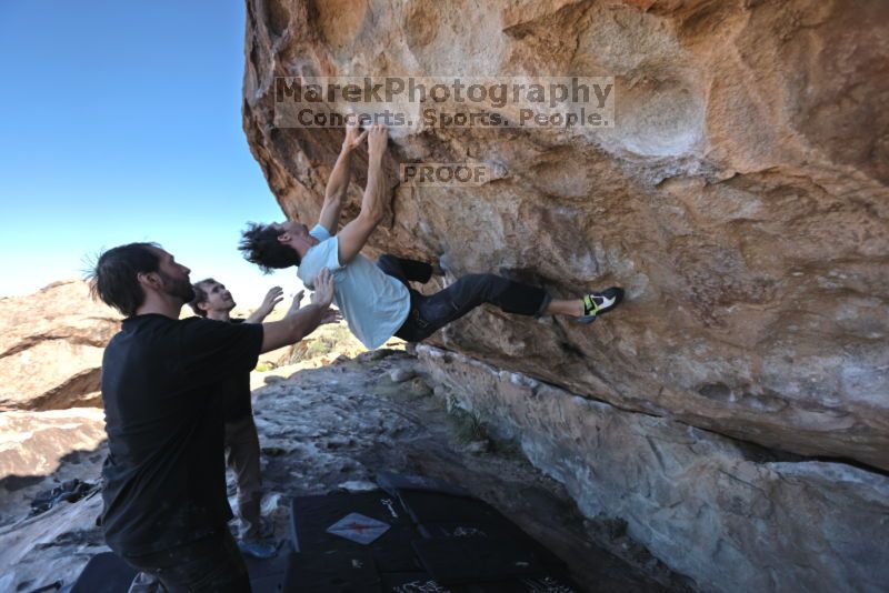 

Filename: SRM_20211107_1607160.jpg
Aperture: f/4.5
Shutter Speed: 1/500
Body: Canon EOS R6
Lens: Canon EF 16-35mm f/2.8 L