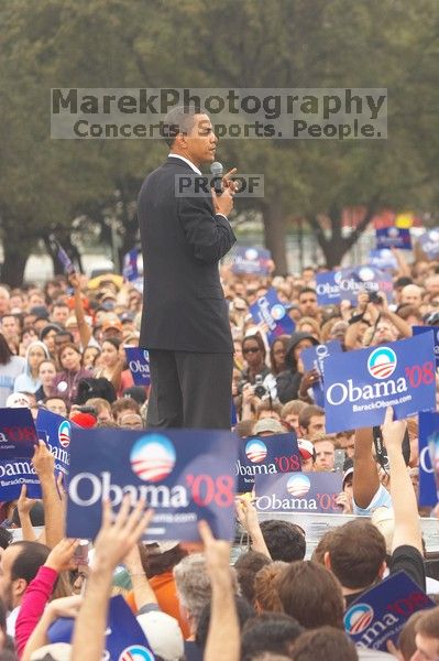 Obama speaking to a crowd of over 20,000 supporters at The Barack Obama "Kick-Ass" Rally--the Obama for president, 2008, rally, held in Austin, Friday, February 23, 2007.

Filename: SRM_20070223_1524446.jpg
Aperture: f/4.5
Shutter Speed: 1/320
Body: Canon EOS 20D
Lens: Canon EF 80-200mm f/2.8 L