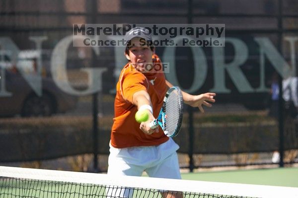Luis Diaz Barriga.  The University of Texas (UT) men's tennis team defeated Georgia Tech (GT) Saturday, February 24, 2007..

Filename: SRM_20070224_1332102.jpg
Aperture: f/4.5
Shutter Speed: 1/800
Body: Canon EOS-1D Mark II
Lens: Canon EF 80-200mm f/2.8 L