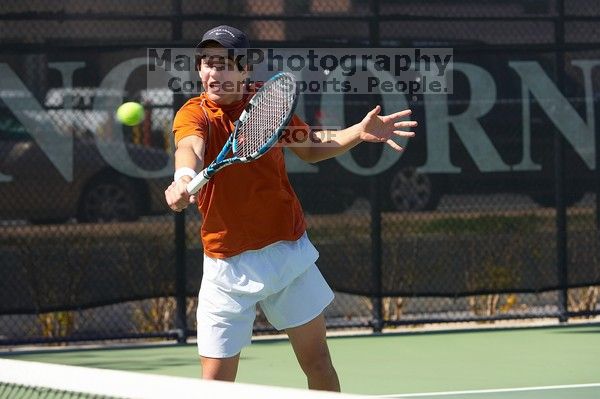 Luis Diaz Barriga.  The University of Texas (UT) men's tennis team defeated Georgia Tech (GT) Saturday, February 24, 2007..

Filename: SRM_20070224_1346585.jpg
Aperture: f/5.0
Shutter Speed: 1/1000
Body: Canon EOS-1D Mark II
Lens: Canon EF 80-200mm f/2.8 L