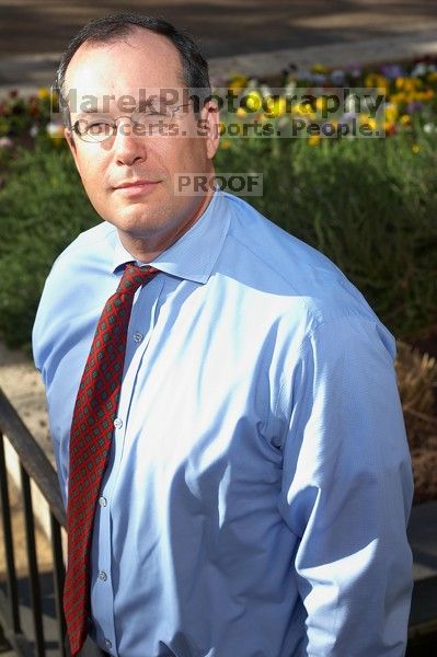 Portraits of UT Vice President of Information Technology Brian E Roberts.

Filename: SRM_20070226_0908160.jpg
Aperture: f/5.6
Shutter Speed: 1/250
Body: Canon EOS 20D
Lens: Canon EF 50mm f/1.8 II