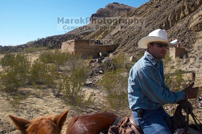 Camping and hiking in Big Bend National Park, west Texas, New Years 2007.
Filename: SRM_20070104_1327488.jpg
Aperture: f/7.1
Shutter Speed: 1/250
Body: Canon EOS 20D
Lens: Canon EF-S 18-55mm f/3.5-5.6