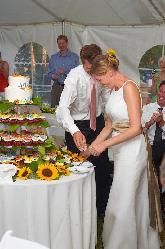 Kelly Kiefer's and John Saalwachter's wedding.

Filename: SRM_20070729_2028422.jpg
Aperture: f/4.0
Shutter Speed: 1/125
Body: Canon EOS-1D Mark II
Lens: Canon EF 50mm f/1.8 II