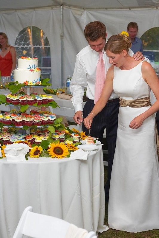 Kelly Kiefer's and John Saalwachter's wedding.

Filename: SRM_20070729_2029004.jpg
Aperture: f/4.0
Shutter Speed: 1/125
Body: Canon EOS-1D Mark II
Lens: Canon EF 50mm f/1.8 II