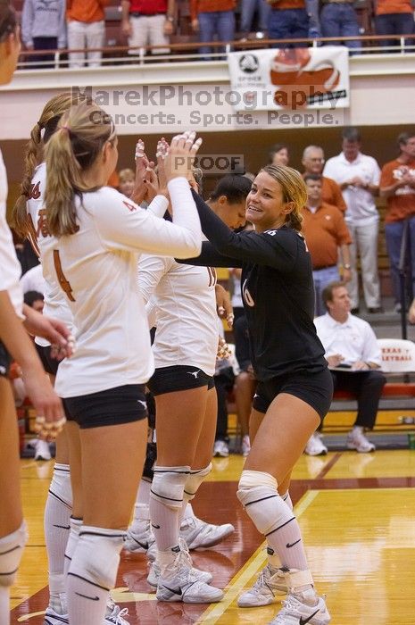 The Longhorns defeated the Huskers 3-0 on Wednesday night, October 24, 2007 at Gregory Gym.

Filename: SRM_20071024_1835389.jpg
Aperture: f/3.5
Shutter Speed: 1/400
Body: Canon EOS-1D Mark II
Lens: Canon EF 80-200mm f/2.8 L