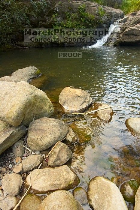 

Filename: SRM_20071219_1623015.jpg
Aperture: f/8.0
Shutter Speed: 1/60
Body: Canon EOS-1D Mark II
Lens: Sigma 15-30mm f/3.5-4.5 EX Aspherical DG DF