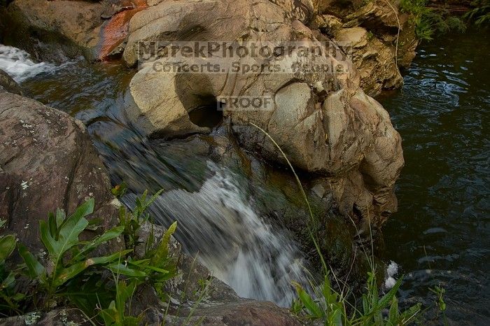 

Filename: SRM_20071219_1629121.jpg
Aperture: f/8.0
Shutter Speed: 1/25
Body: Canon EOS-1D Mark II
Lens: Sigma 15-30mm f/3.5-4.5 EX Aspherical DG DF