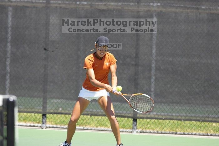 Third doubles UT sophomore Stephanie Davison and UT freshman Caroline Larsson defeated CSUS junior Joyce Martinez Gutierrez and CSUS freshman Melissa Valenzuela 8-6.  The University of Texas defeated Sacramento State on Saturday, March 22, 2008.

Filename: SRM_20080322_1156045.jpg
Aperture: f/4.0
Shutter Speed: 1/2500
Body: Canon EOS-1D Mark II
Lens: Canon EF 300mm f/2.8 L IS