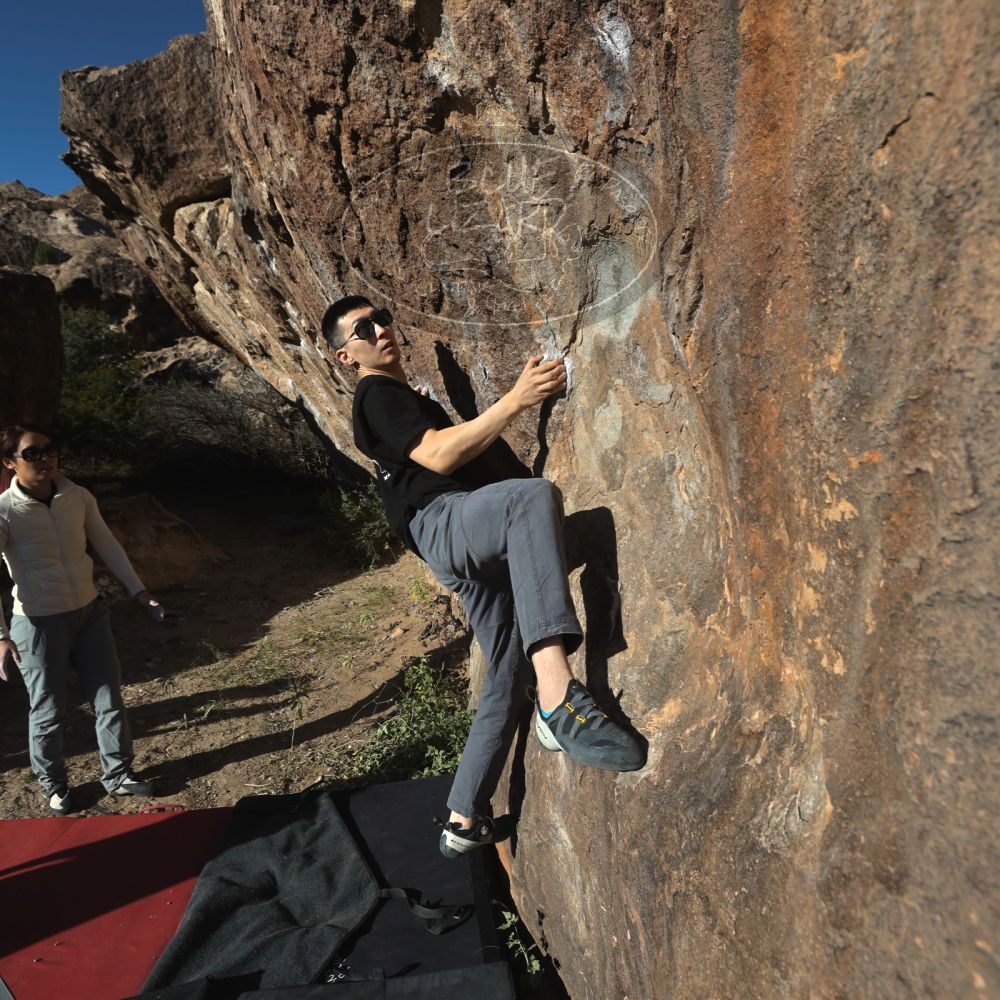 

Filename: SRM_20251109_1525030.jpg
Aperture: f/5.6
Shutter Speed: 1/2000
Body: Canon EOS R6
Lens: Canon EF 16-35mm f/2.8 L