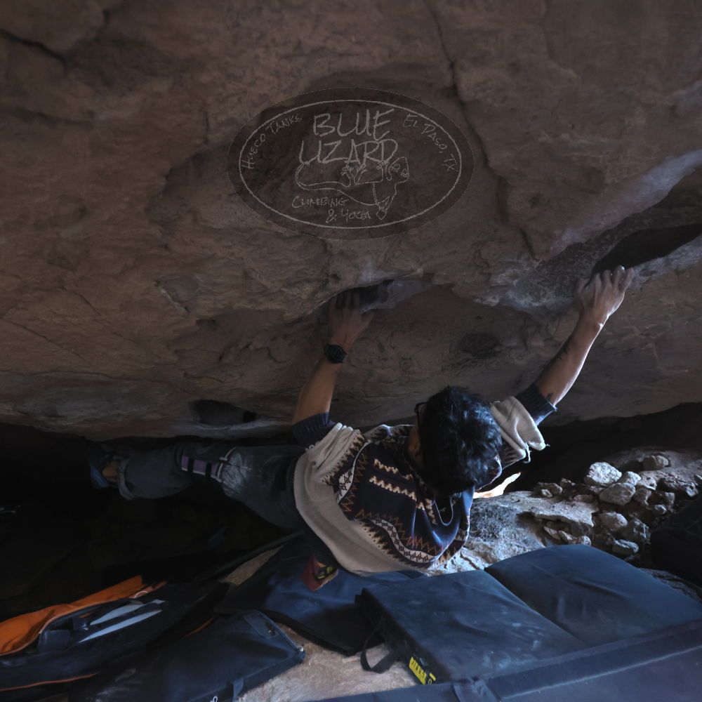 

Filename: SRM_20251126_1216250.jpg
Aperture: f/2.8
Shutter Speed: 1/250
Body: Canon EOS R6
Lens: Canon EF 16-35mm f/2.8 L