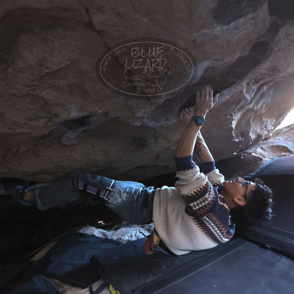 

Filename: SRM_20251126_1216310.jpg
Aperture: f/2.8
Shutter Speed: 1/250
Body: Canon EOS R6
Lens: Canon EF 16-35mm f/2.8 L