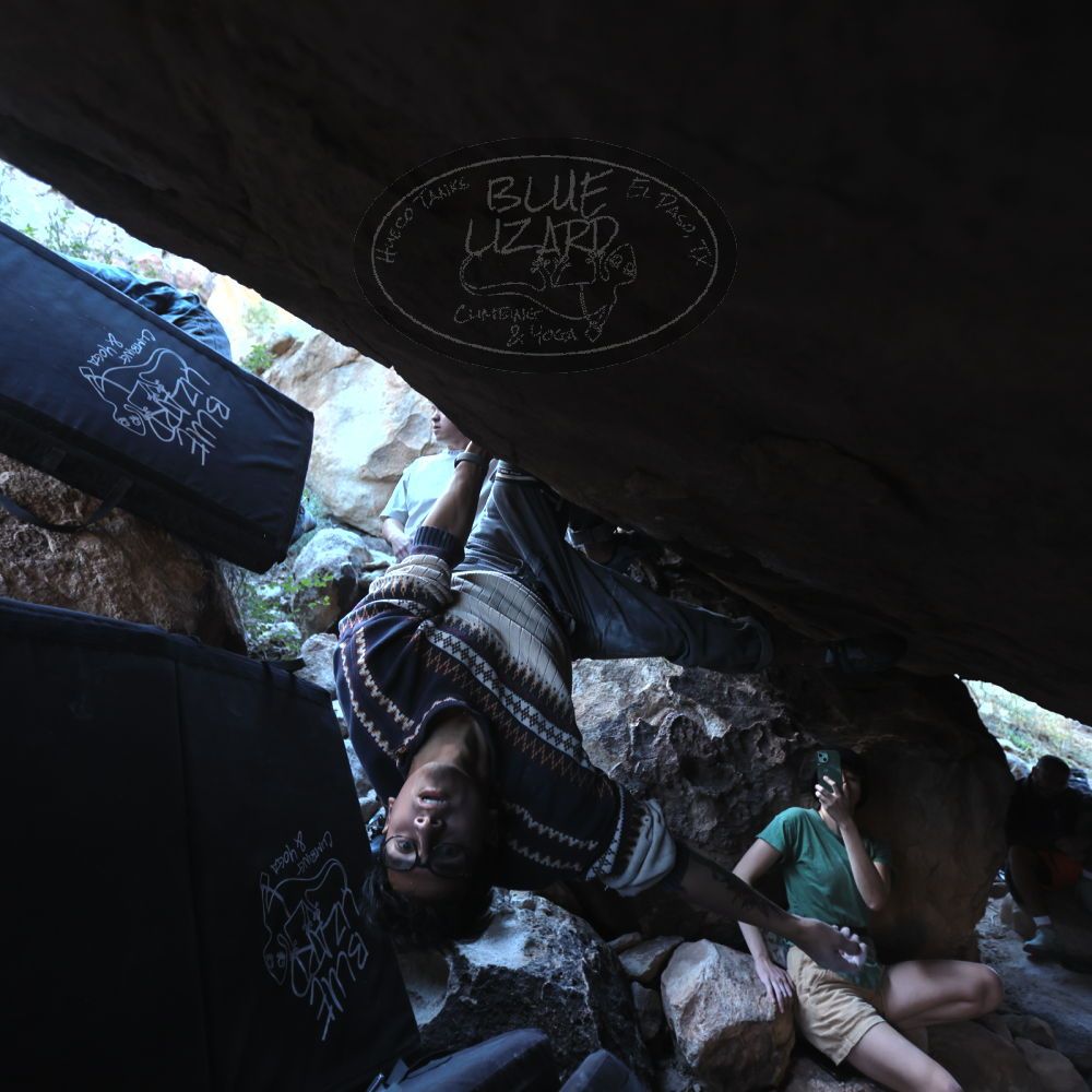 

Filename: SRM_20251126_1217150.jpg
Aperture: f/2.8
Shutter Speed: 1/250
Body: Canon EOS R6
Lens: Canon EF 16-35mm f/2.8 L