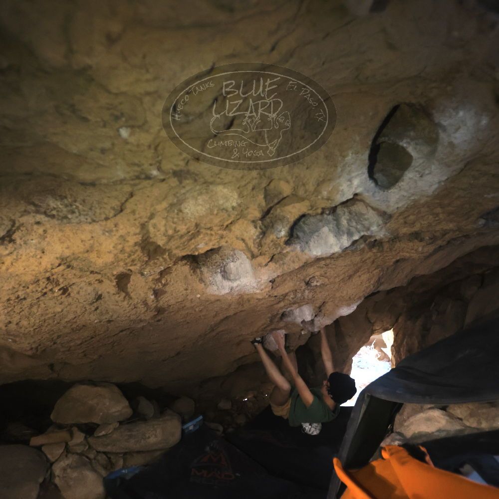 

Filename: SRM_20251126_1228340.jpg
Aperture: f/2.8
Shutter Speed: 1/250
Body: Canon EOS R6
Lens: Canon EF 16-35mm f/2.8 L