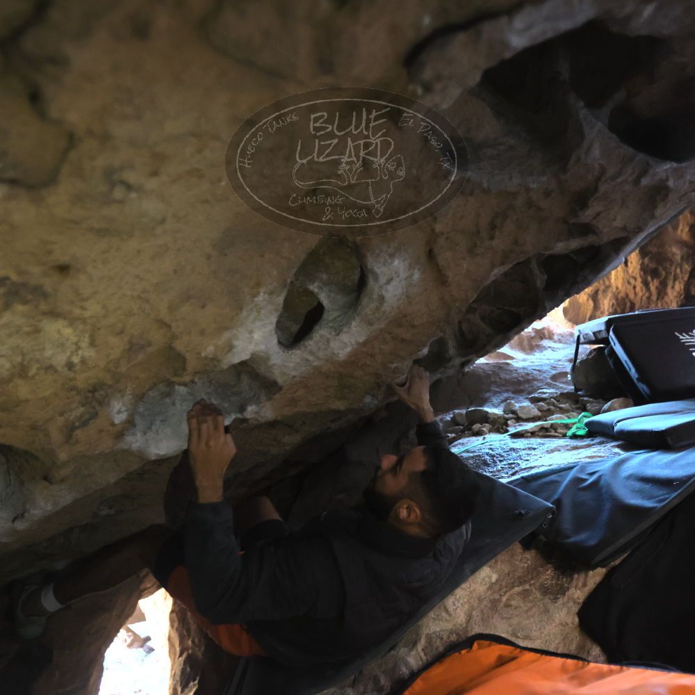 Filename: SRM_20251126_1234590.jpg
Aperture: f/2.8
Shutter Speed: 1/250
Body: Canon EOS R6
Lens: Canon EF 16-35mm f/2.8 L