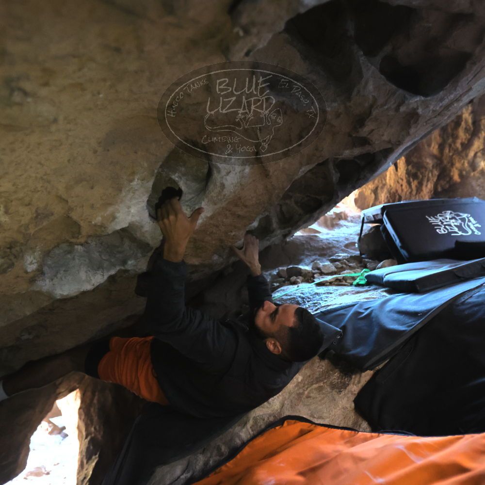 

Filename: SRM_20251126_1235010.jpg
Aperture: f/2.8
Shutter Speed: 1/250
Body: Canon EOS R6
Lens: Canon EF 16-35mm f/2.8 L