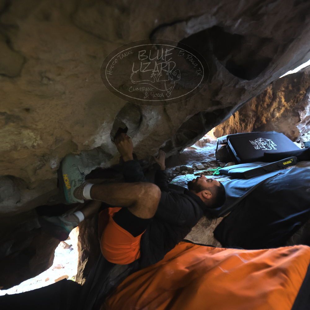 Filename: SRM_20251126_1235040.jpg
Aperture: f/2.8
Shutter Speed: 1/250
Body: Canon EOS R6
Lens: Canon EF 16-35mm f/2.8 L