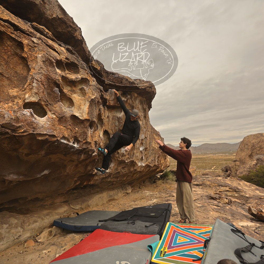 

Filename: SRM_20260101_1050270.jpg
Aperture: f/4.0
Shutter Speed: 1/640
Body: Canon EOS R6
Lens: Canon EF 16-35mm f/2.8 L