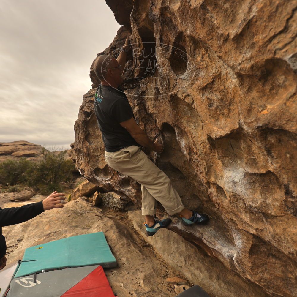 

Filename: SRM_20260101_1051470.jpg
Aperture: f/4.0
Shutter Speed: 1/640
Body: Canon EOS R6
Lens: Canon EF 16-35mm f/2.8 L