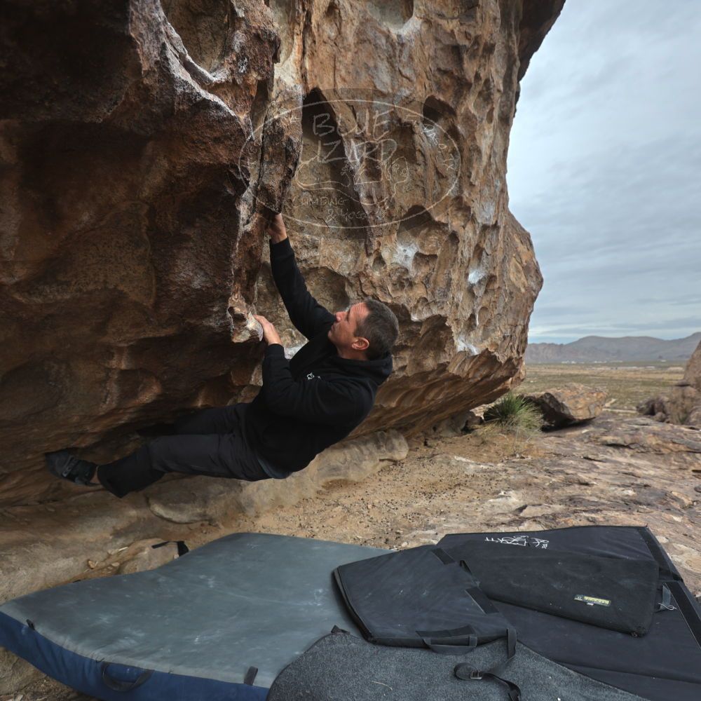 

Filename: SRM_20260101_1052230.jpg
Aperture: f/4.0
Shutter Speed: 1/640
Body: Canon EOS R6
Lens: Canon EF 16-35mm f/2.8 L