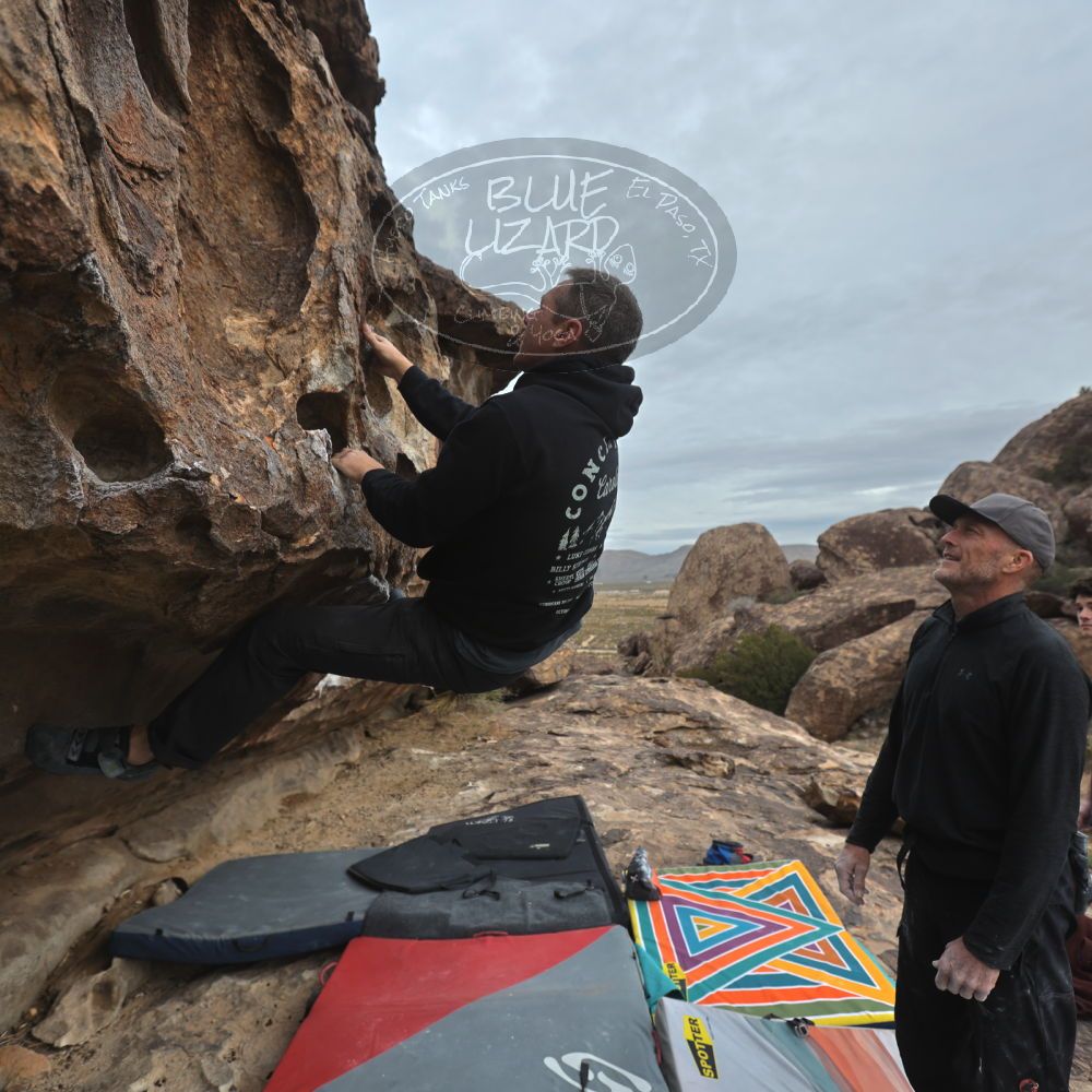 

Filename: SRM_20260101_1055450.jpg
Aperture: f/4.0
Shutter Speed: 1/640
Body: Canon EOS R6
Lens: Canon EF 16-35mm f/2.8 L