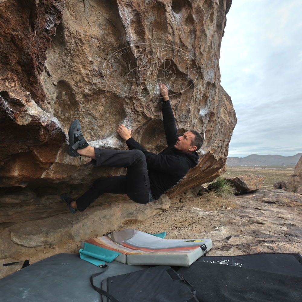 

Filename: SRM_20260101_1058430.jpg
Aperture: f/5.6
Shutter Speed: 1/500
Body: Canon EOS R6
Lens: Canon EF 16-35mm f/2.8 L