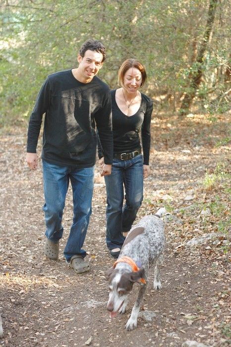 Portraits of the Terranova family, including Meredith, Paul, Daisy, and Flyer.
Filename: SRM_20081207_14574761.jpg
Aperture: f/2.8
Shutter Speed: 1/125
Body: Canon EOS-1D Mark II
Lens: Canon EF 50mm f/1.8 II