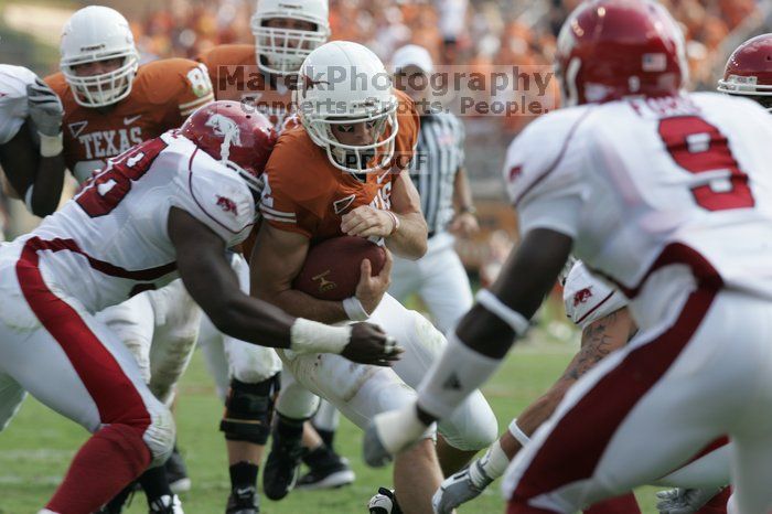 The University of Texas football team defeated the Arkansas Razorbacks with a score of 52-10 in Austin, TX on Saturday, September 27, 2008.

Filename: SRM_20080927_15584491.jpg
Aperture: f/5.6
Shutter Speed: 1/640
Body: Canon EOS-1D Mark II
Lens: Canon EF 300mm f/2.8 L IS
