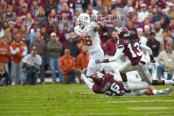 The University of Texas, Austin played Texas A&M in football at Kyle Field, College Station, on November 23, 2007.  UT lost to the Aggies, 30 to 38.

Filename: SRM_20071123_1551324.jpg
Aperture: f/5.6
Shutter Speed: 1/500
Body: Canon EOS-1D Mark II
Lens: Canon EF 300mm f/2.8 L IS
