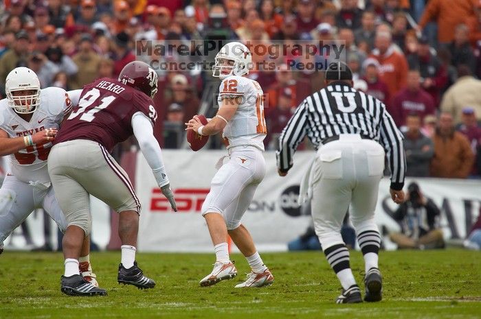 The University of Texas, Austin played Texas A&M in football at Kyle Field, College Station, on November 23, 2007.  UT lost to the Aggies, 30 to 38.

Filename: SRM_20071123_1553443.jpg
Aperture: f/5.6
Shutter Speed: 1/640
Body: Canon EOS-1D Mark II
Lens: Canon EF 300mm f/2.8 L IS