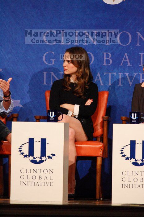 Natalie Portman spoke about micro-loans, especially for women to start their own businesses, in poor and developing countries, at the opening plenary session of the CGIU meeting.  Day one of the 2nd Annual Clinton Global Initiative University (CGIU) meeting was held at The University of Texas at Austin, Friday, February 13, 2009.

Filename: SRM_20090213_17124971.jpg
Aperture: f/5.6
Shutter Speed: 1/250
Body: Canon EOS-1D Mark II
Lens: Canon EF 300mm f/2.8 L IS