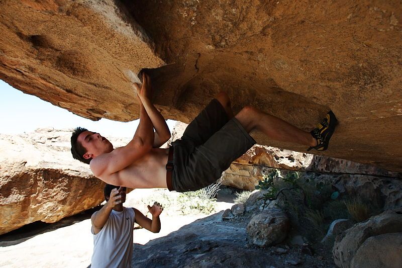 Raanan Robertson rock climbing in Hueco Tanks State Park and Historic Site during the Hueco Tanks Awesome Fest 2010 trip, Saturday, May 22, 2010.

Filename: SRM_20100522_12021756.JPG
Aperture: f/5.6
Shutter Speed: 1/200
Body: Canon EOS-1D Mark II
Lens: Canon EF 16-35mm f/2.8 L