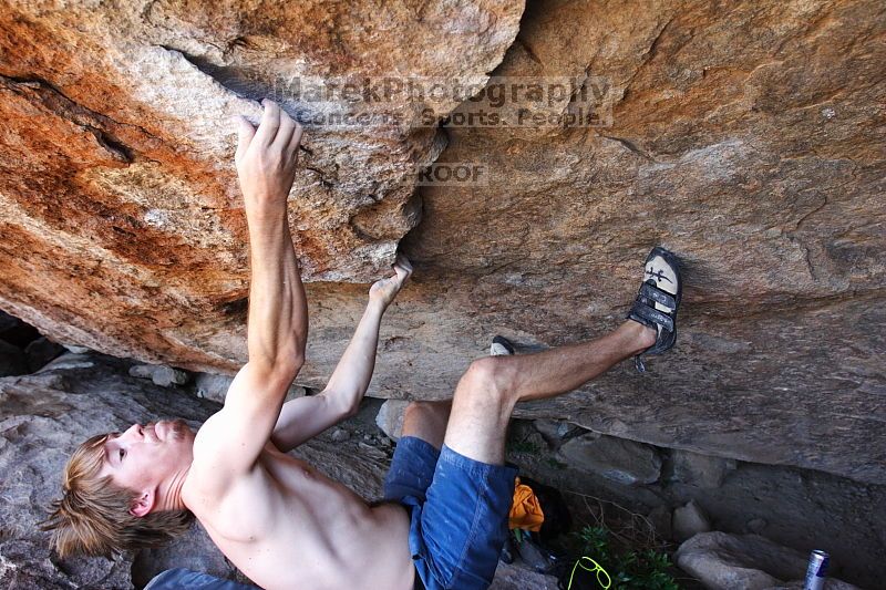 Rock climbing in Hueco Tanks State Park and Historic Site during the Hueco Tanks Awesome Fest 2.0 trip, Saturday, September 04, 2010.

Filename: SRM_20100904_15325186.JPG
Aperture: f/4.0
Shutter Speed: 1/400
Body: Canon EOS 20D
Lens: Canon EF 16-35mm f/2.8 L