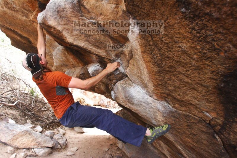Bouldering in Hueco Tanks on %m/%d/%Y

Filename: SRM_20160219_1604391.jpg
Aperture: f/2.8
Shutter Speed: 1/320
Body: Canon EOS 20D
Lens: Canon EF 16-35mm f/2.8 L